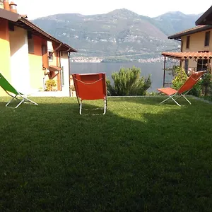 https://la-mansarda-sul-lago.it-lombardy.com